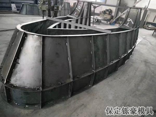 高速公路安全島模具 高速公路安全島模具